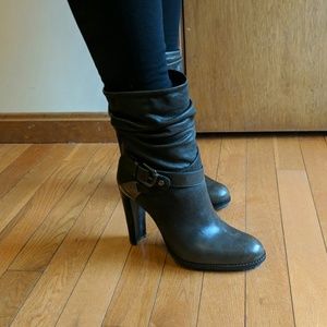Heeled boots | Stuart Weitzman | Brand New